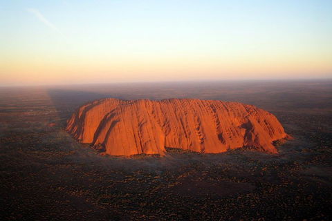 Scenic Flight: Uluru Rock Blast - Sydney 4u 1