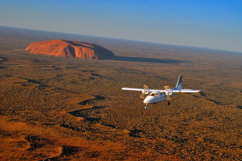Scenic Flight: Uluru Rock Blast - Sydney 4u 3