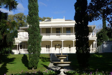 Melbourne City Tour: Lifestyle Of The Rich And Famous - Sydney 4u 0