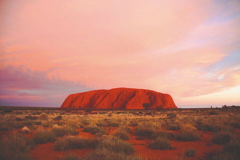 Uluru (Ayers Rock) And Kings Canyon In 3 Days - Sydney 4u 0
