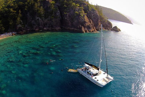 Sail, Snorkel, SUP & Kayak Charter Whitsundays - Sydney 4u 2