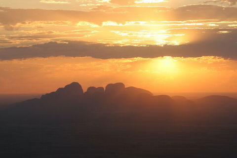 Helicopter Scenic: Extended Uluru & Kata Tjuta - Sydney 4u 0
