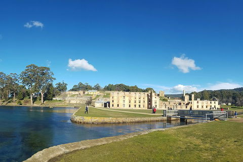 7-Day Super Value Tour Of Tasmania: Explore Tasmania's West And East Coasts - Sydney 4u 4