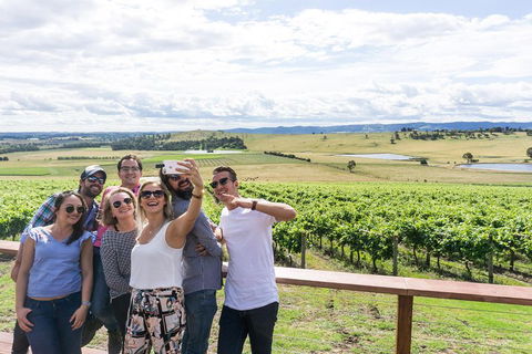 Private Tour Of Melbourne - Sydney 4u 0
