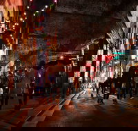 Melbourne After Dark 2-hour walking tour - Sydney 4u
