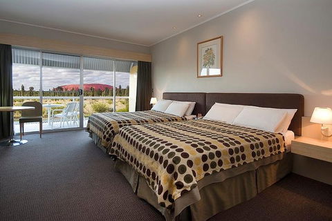 3-Day Uluru-Kata Tjuta And Kings Canyon 4WD Small-Group Eco-Tour From Alice Springs - Accommodation Sydney 0