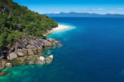 Fitzroy Island Catamaran Transfers From Cairns - Sydney 4u 1