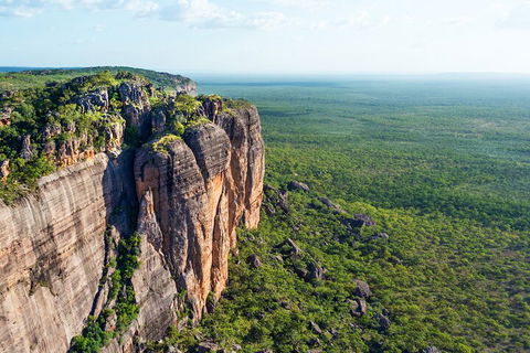 Jabiru 60 Minute Scenic Flight - Sydney 4u 5