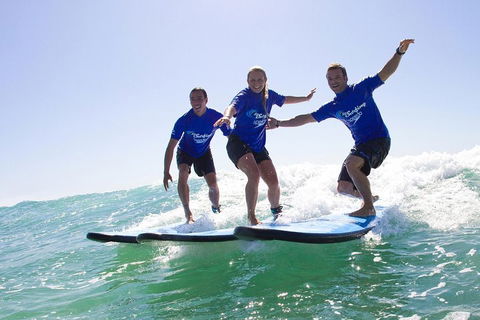 Private And Small-Group Surfing Lessons In Byron Bay - Sydney 4u 4