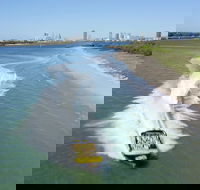 Express Jet Boat  Beers on the deck - Sydney 4u