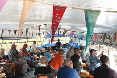 Torrens River Cruise In Adelaide - Sydney 4u 4