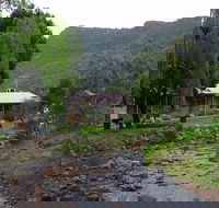 Grampians  Halls Gap - Sydney 4u