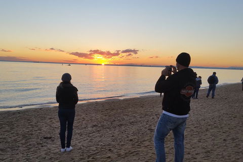 In And Around Melbourne - Sydney 4u 4