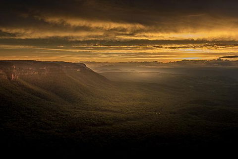 Blue Mountains Small Group Tour Enjoy A Sleep In, Waterfalls, Sunset & Dinner - Accommodation Sydney 3