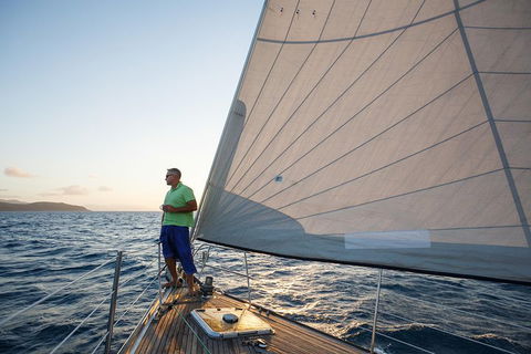 2-Night Cabin Charter Aboard Cruising Yacht Milady - Sydney 4u 4