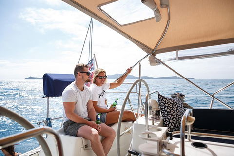 2-Night Private Charter Aboard Cruising Yacht Milady - Sydney 4u 3