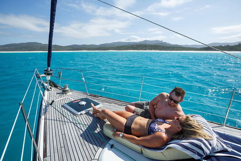 2-Night Private Charter Aboard Cruising Yacht Milady - Sydney 4u 5