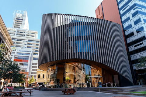 Private City Kickstart Tour: Perth - Sydney 4u 1