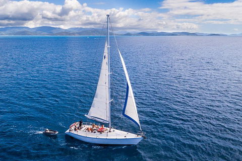 2 Night Small Group Whitsundays Sailing Adventure Aboard Mandrake - Sydney 4u 3