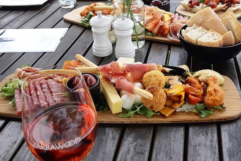 CHEVY CONVERTIBLE Package For 4 -Wine Lunch Cheese & Chocolate From Yarra Valley - Accommodation Sydney 0
