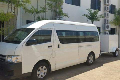 Airport Transfer To Or From Cairns Hotels For Up To 13 People - Accommodation Sydney 2