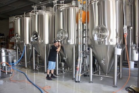 Hipster Sipster Brewery And Distillery Tour - Accommodation Sydney 1