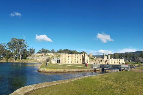6-Day Tasmanian Explorer Adventure Tour From Hobart - Sydney 4u 0