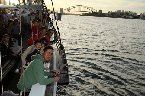 Sydney Harbour Tall Ship Twilight Dinner Cruise - Sydney 4u 5