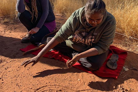 6 Day Red Centre Explorer With Accommodation - Sydney 4u 1