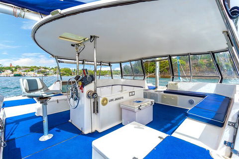 Vivid 90-Minute Sydney Harbour Catamaran Cruise With BYO Drinks - Sydney 4u 3