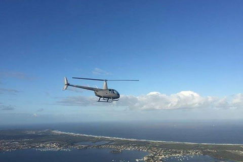 25-30 Minute Newcastle & Macquarie Helicopter Shared Flight - Sydney 4u 2
