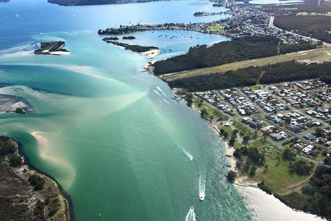 25-30 Minute Newcastle & Macquarie Helicopter Shared Flight - Sydney 4u 3