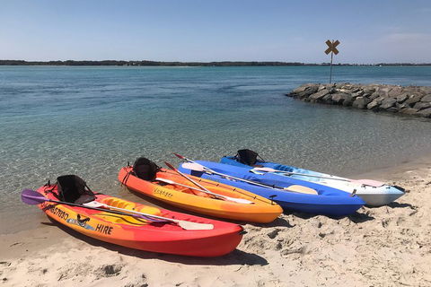 1-Hour Single Or Double Kayak Hire On Golden Beach, Caloundra - Sydney 4u 1